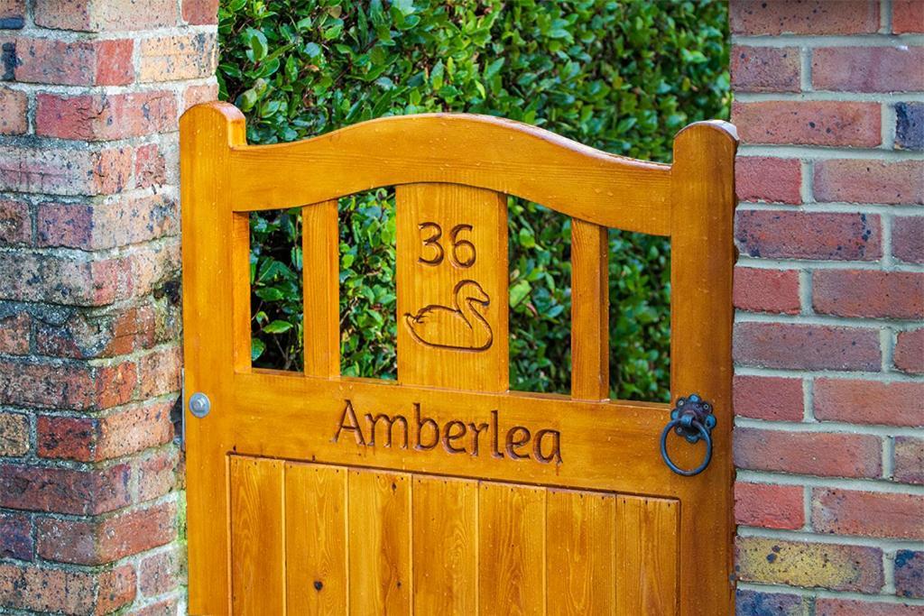 Amberlea Guest House Swanage Buitenkant foto